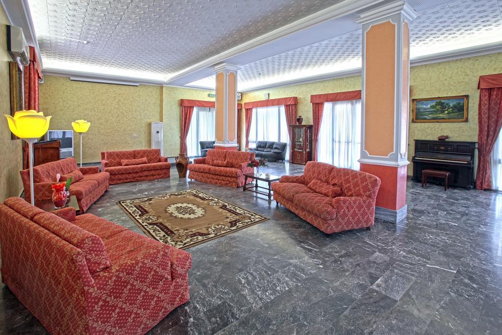 Hotel Corallo ヴィッラピアーナ エクステリア 写真