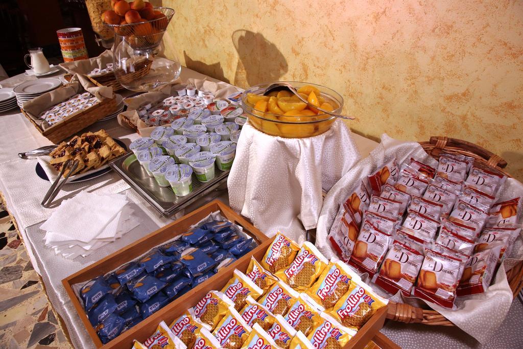 Hotel Corallo ヴィッラピアーナ エクステリア 写真